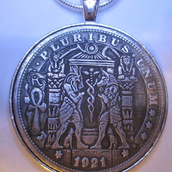 Horus and Pharaoh Anubis Novelty Coin Necklace - Picture 2 of 8
